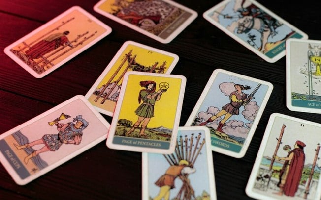 Tarot para solteiros: perguntas que as cartas vão responder