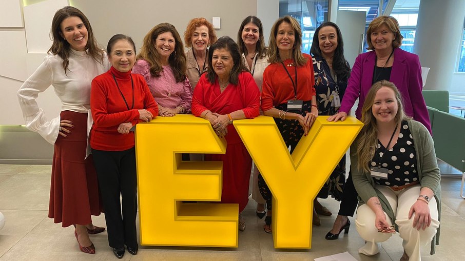 EY abre inscrições para mentoria de projetos liderados por mulheres