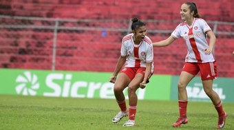 Inter%20supera%20Corinthians%20e%20garante%20vaga%20na%20semifinal