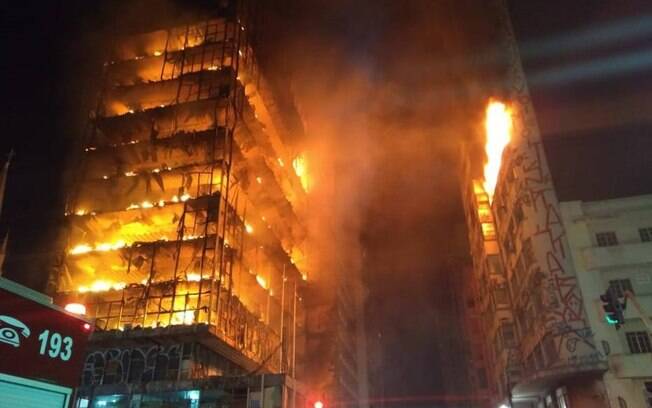 Corpo de Bombeiros de São Paulo trabalhou quase 300 horas após incêndio no Edifício Wilton Paes