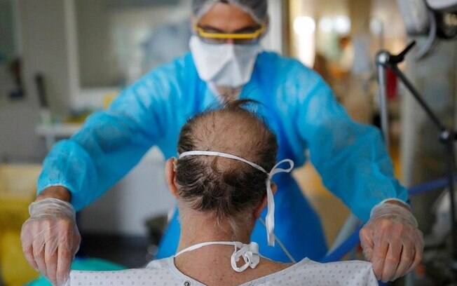 Os sintomas neurológicos da covid-19 só agora estão sendo melhor compreendidos Os sintomas neurológicos da covid-19 só agora estão sendo melhor compreendidos