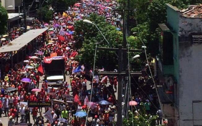 Protesto em Recife; pelo menos 23 capitais nacionais foram cenário de manifestações nesta quarta