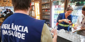 Brasil chega a 225 notificações de intoxicação por metanol