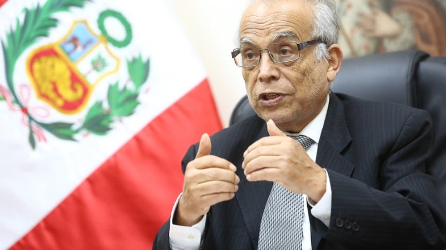 Primeiro-ministro peruano, Aníbal Torres, renuncia