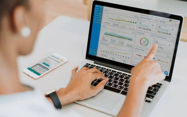 Setor de contabilidade passa por mudança do modelo tradicional para o digital