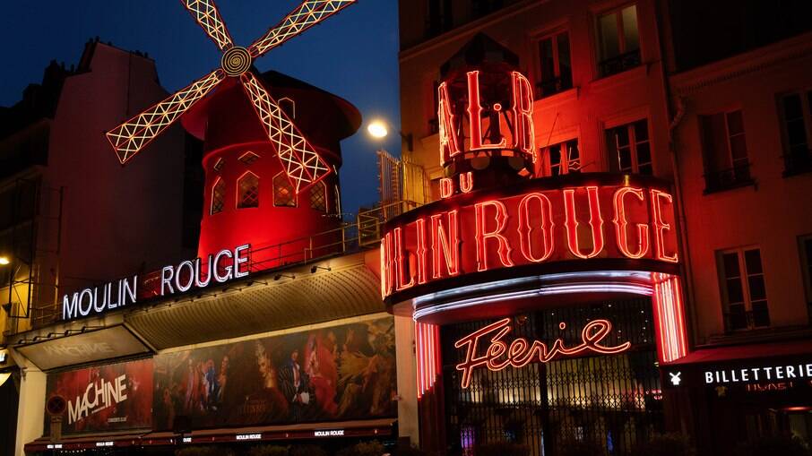 Quarto secreto do Moulin Rouge é aberto ao público para hospedagem por 5 reais