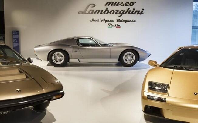 Museu da Lamborghini localizado na Itália fará homenagem ao brasileiro Ayrton Senna