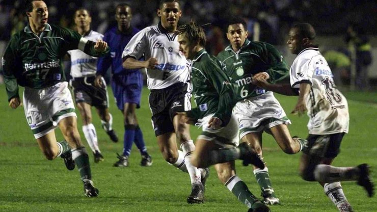 Corinthians%20x%20Palmeiras%3A%20relembre%20provoca%C3%A7%C3%B5es%20hist%C3%B3ricas%20