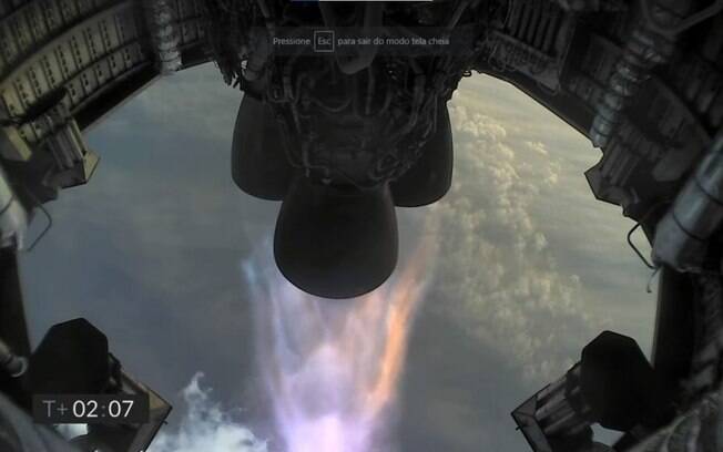 Starship SN11 explode durante voo de teste