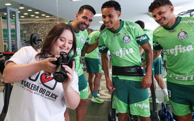 Palmeiras tem vestimenta especial no treino desta quinta-feira