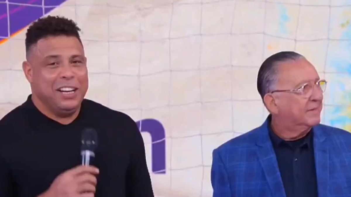 Ao vivo: Ronaldo Fenômeno pede emprego no SBT