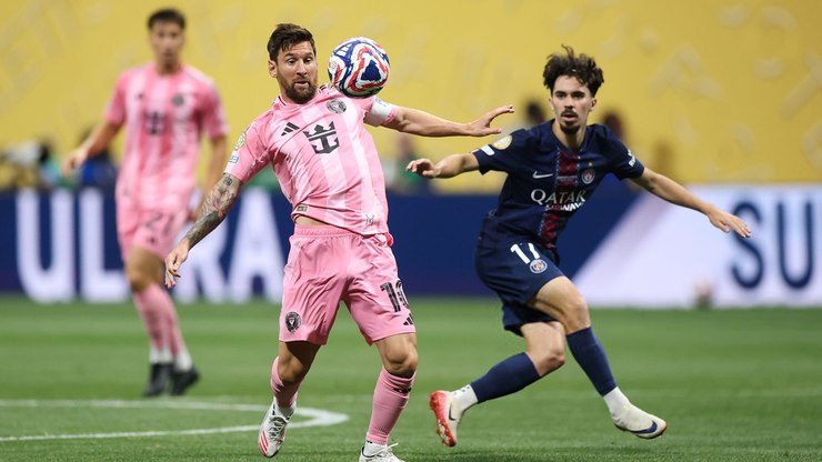 Suposta%20agress%C3%A3o%20de%20Messi%20a%20astro%20do%20PSG%20viraliza%20na%20web