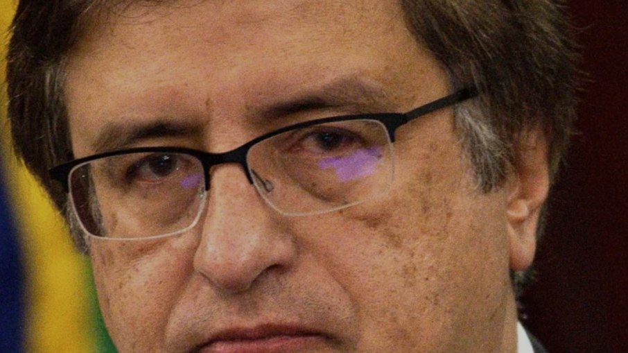 Mandato de Paulo Gonet venceria somente em dezembro deste ano, mas o presidente Lula decidiu reconduzi-lo ao cargo desde já