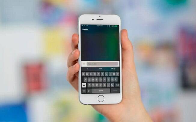 A Siri agora aceita textos também, não apenas comandos de voz.