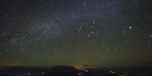 Fragmentos do cometa Halley cruzam o céu hoje; saiba como ver
