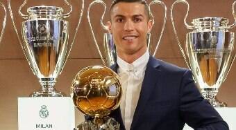 Problema de Cristiano Ronaldo é viver auge com Messi, diz Sampaoli