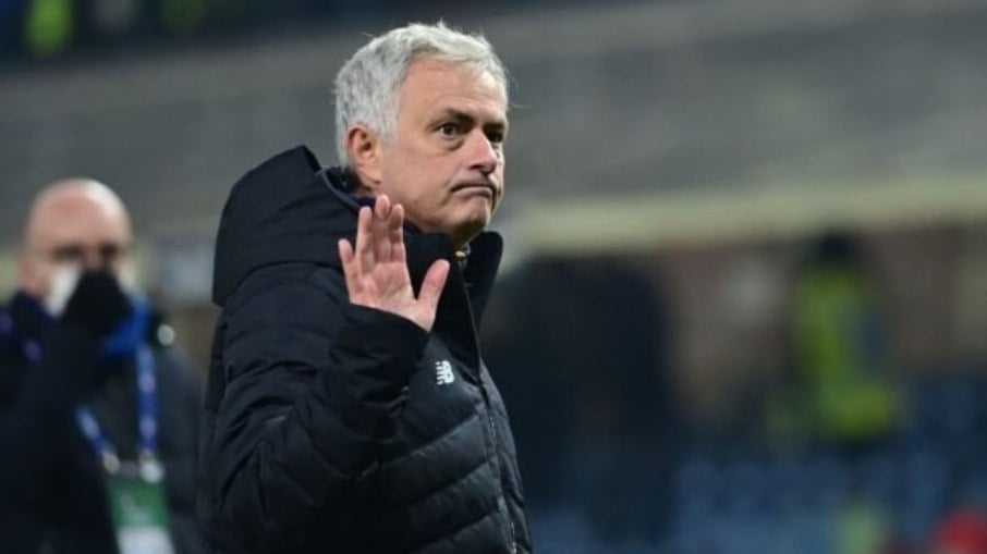 Mourinho quer voltar ao Manchester United por 'assuntos pendentes'