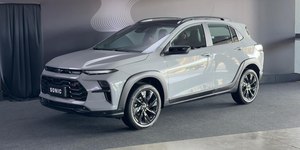 Chevrolet Sonic estreia por R$129.990 e mira em Tera e Pulse