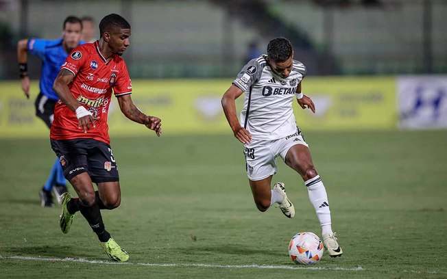 Galo goleou o Caracas por 4 a 1 na estreia da Libertadores