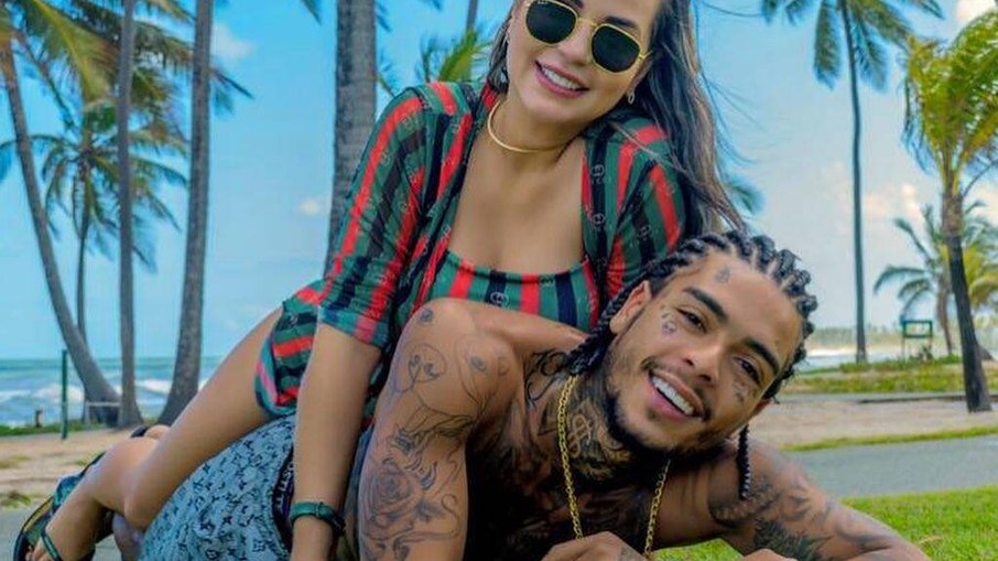 Deolane e MC Kevin