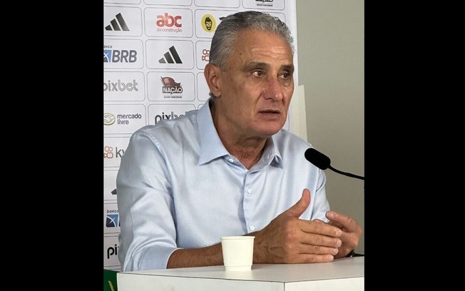 Tite durante coletiva no Allianz Parque