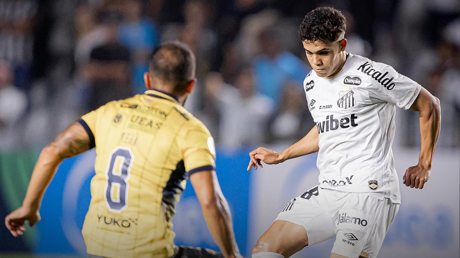  Santos venceu o Deportivo Cuenca por 3 a 0 nesta terça (26)