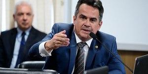 PF faz buscas contra Ciro Nogueira em operação do caso Master