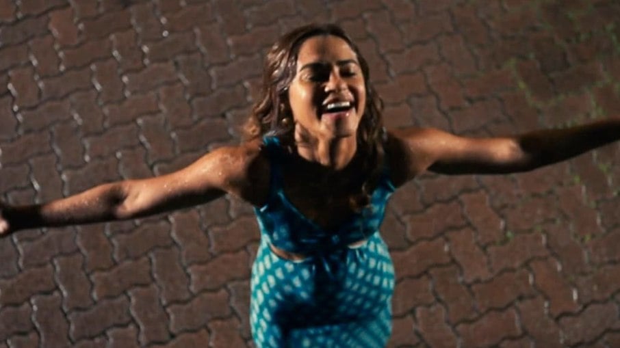 Lucy Alves interpreta Brisa em 'Travessia'