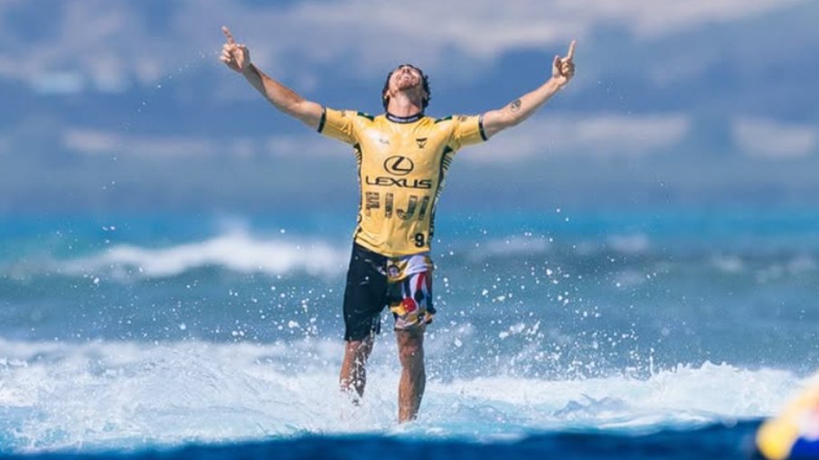 Brasileiro Yago Dora é o novo campeão mundial de surfe