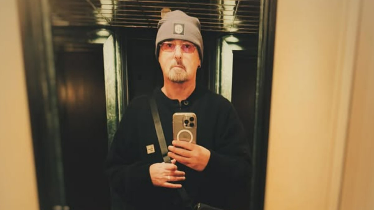 Guitarrista do Oasis deixa turnê após diagnóstico de câncer