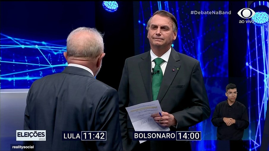 Lula e Bolsonaro no primeiro debate do segundo turno