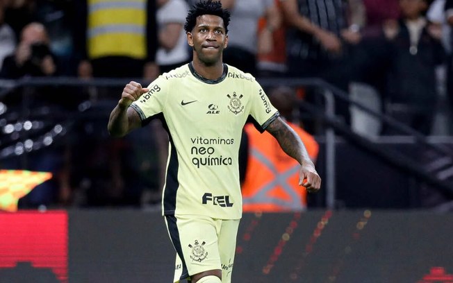 Valor reconhecido pela Justiça reúne débitos de duas passagens do zagueiro pelo clube