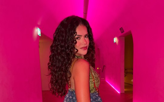 Maisa revela por que não namora: "Desconfiada"