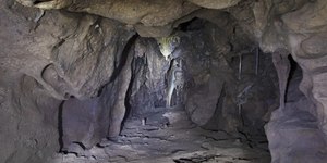 Caverna fechada por 40 mil anos dá pistas sobre antigos humanos
