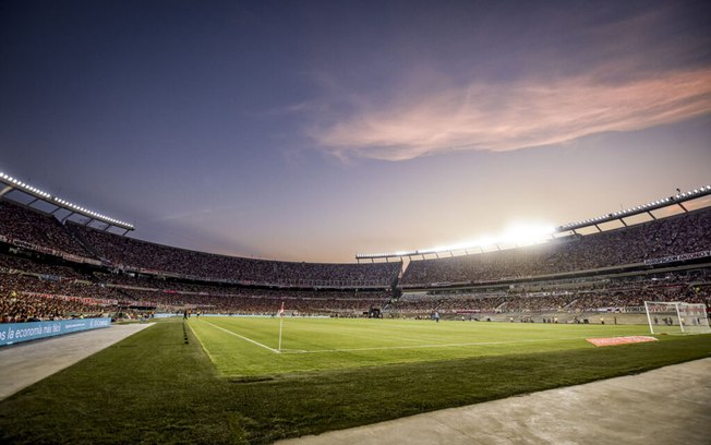 River Plate alerta para risco de punição a torcedores em troca de setor