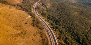 Concessionária que dobrou preço de pedágio completa um ano