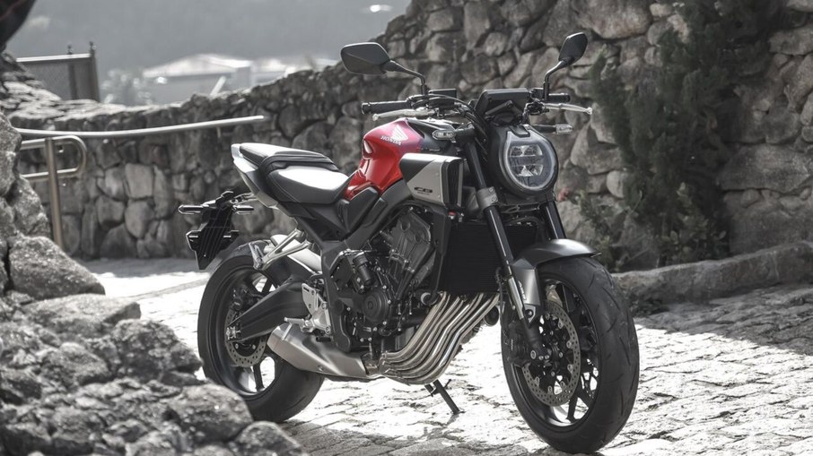 Honda CB 650R E-Clutch 2026