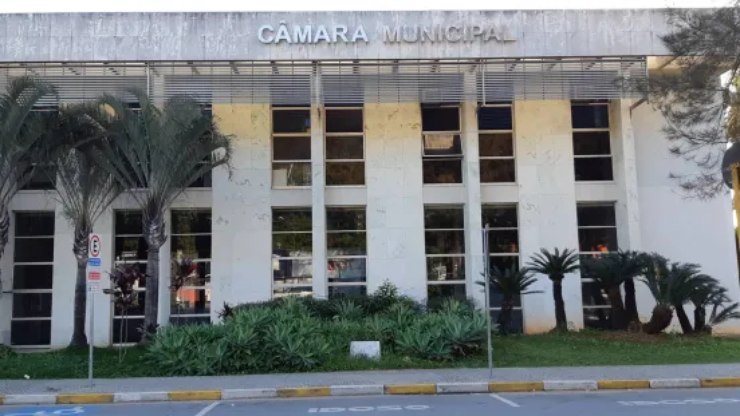 Câmara de Campo Limpo Paulista vira palco de manobra política