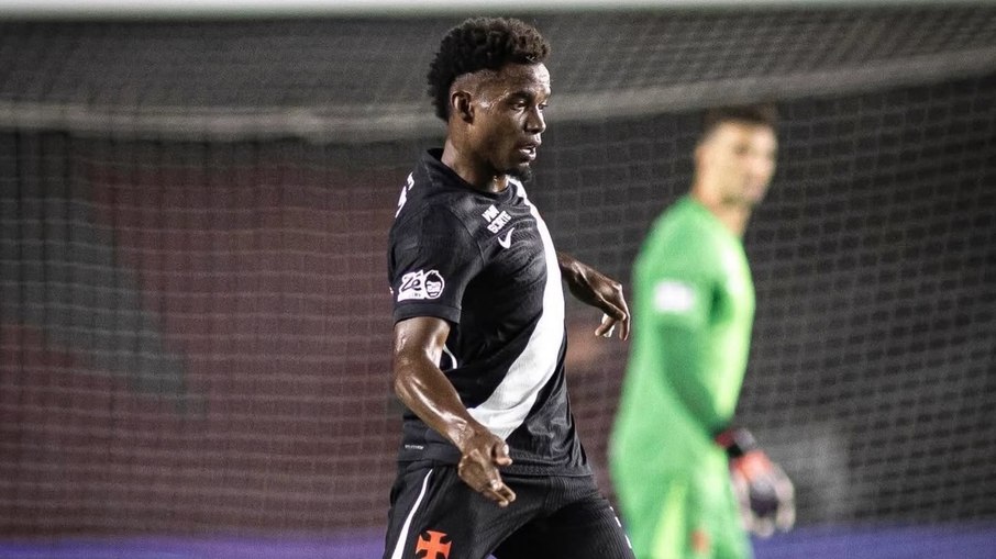 Thiago Mendes fez o gol da vitória do Vasco sobre o Independiente Thiago Mendes fez o gol da vitória do Vasco sobre o Independiente