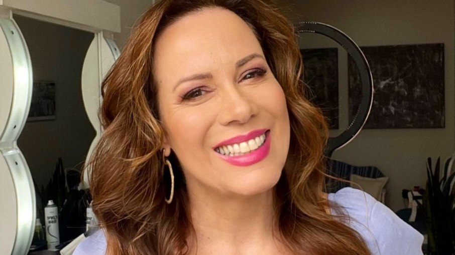 Fãs sugestionam à Globo contratar a ex-apresentadora da Gazeta Regina Volpato