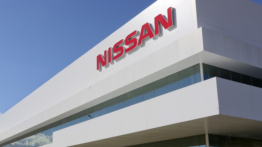 Nissan fará cortes para tentar voltar a ter lucro Nissan fará cortes para tentar voltar a ter lucro