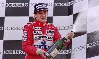 McLaren faz homenagem a Senna e corre em Mônaco com carro brasileiro