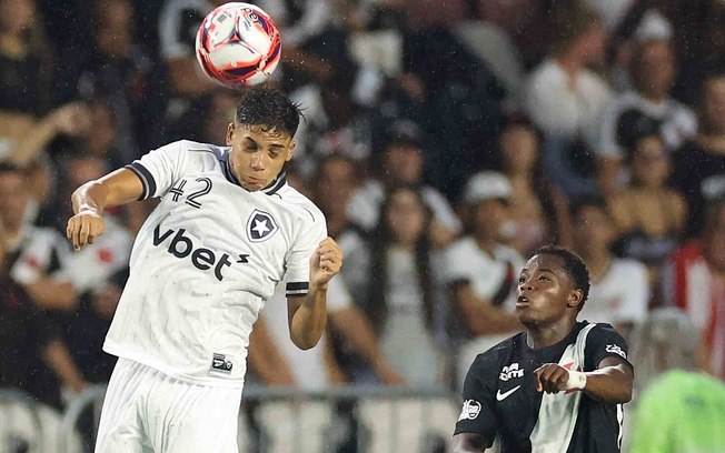 Vasco tem dificuldades no Nilton Santos no Brasileiro Vasco tem dificuldades no Nilton Santos no Brasileiro