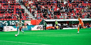 Neuer falha e Bayern sofre gol mais rápido da Bundesliga