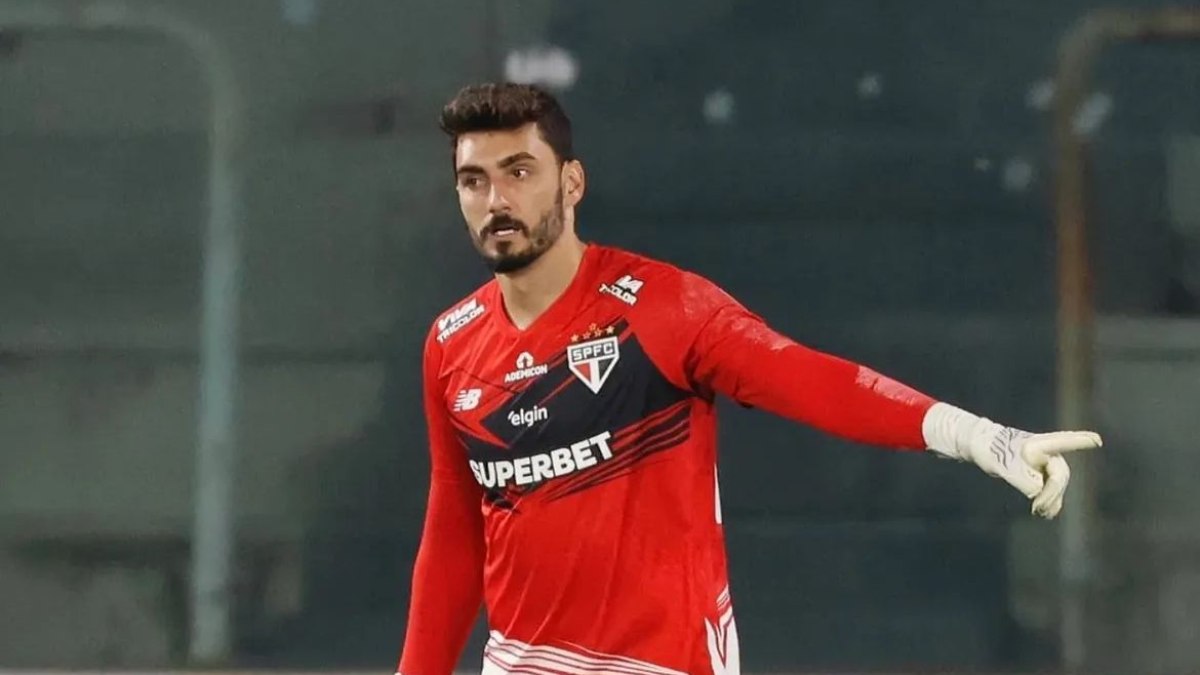 Rafael salva o São Paulo, que empata com o Atlético Rafael salva o São Paulo, que empata com o Atlético
