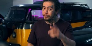 Whindersson Nunes mostra garagem e revela apego por Kombi