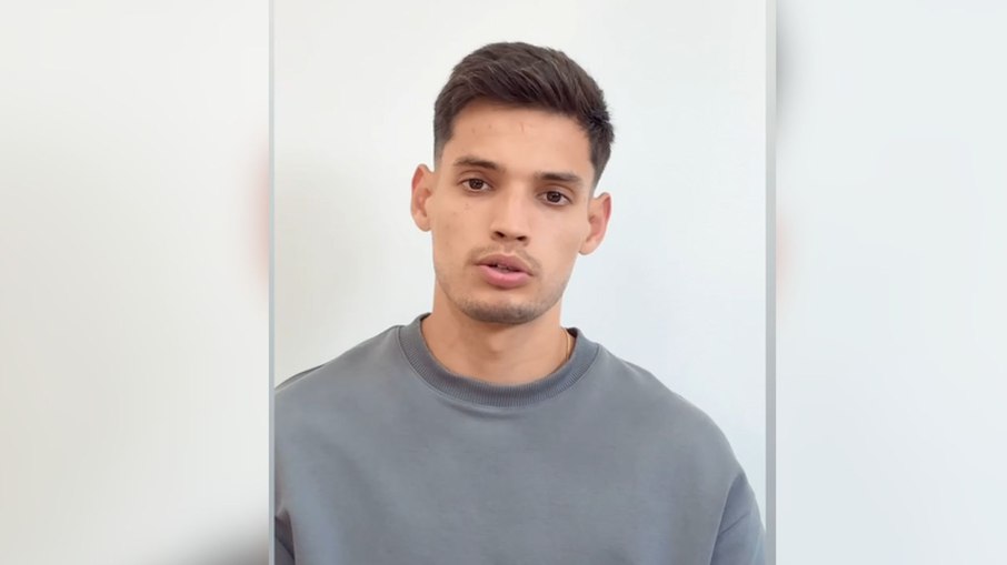 Bobadilla se pronuncia após caso de xenofobia Bobadilla se pronuncia após caso de xenofobia