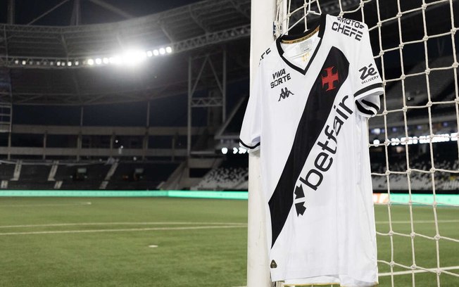 Vasco deve mandar jogo contra o Flamengo no Nilton Santos