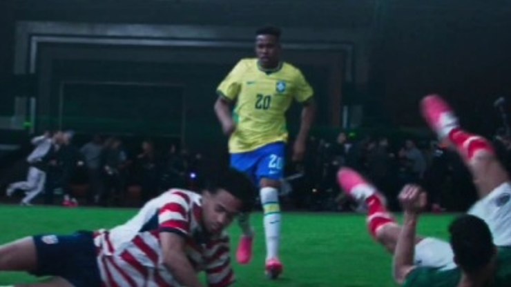 Nike comete gafe e usa Estêvão e Palmer em campanha da Copa