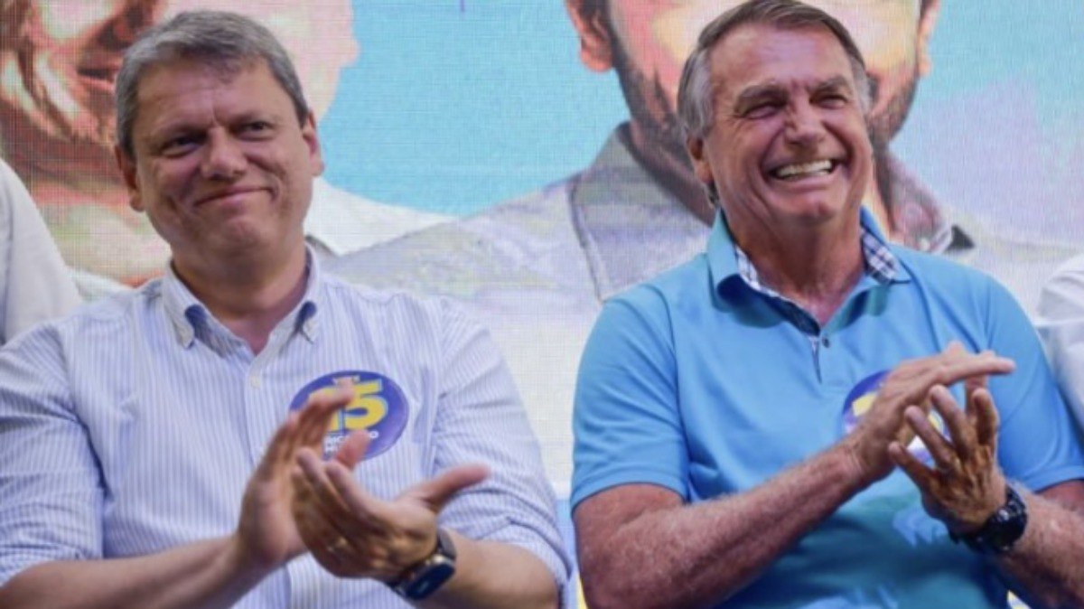 Tarcísio e Bolsonaro 